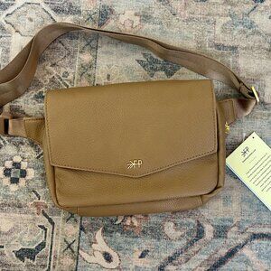 Freshly Picked Classic Park Pack Crossbody Bag
